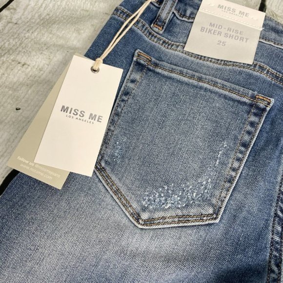 MISS ME Medium Blue Mid Rise Biker Short 25 - Picture 5 of 16